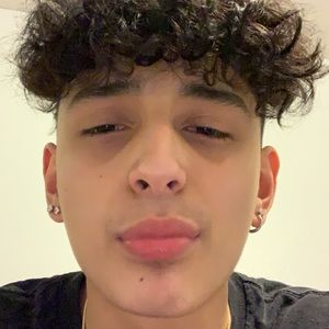 Meet your Posher, Delawrence